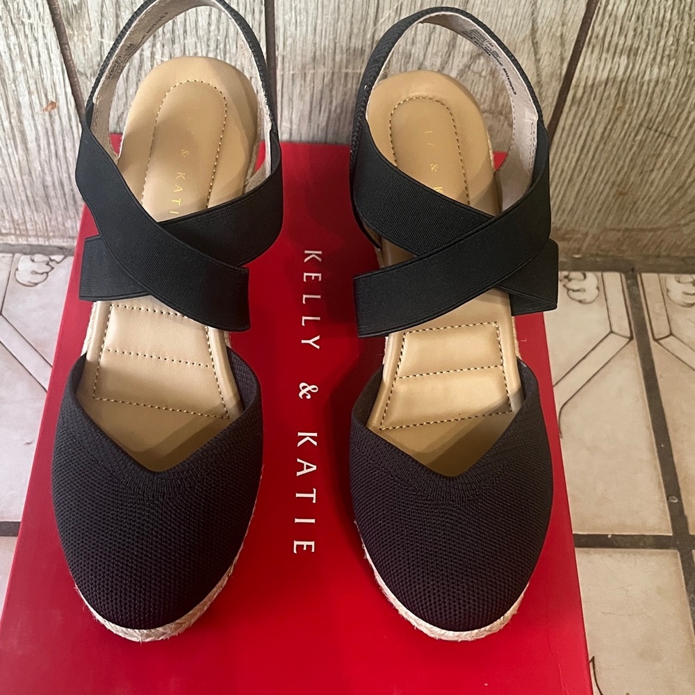 Kelly & Katie Black Wedge Espadrille Sandals - Picture 2 of 5